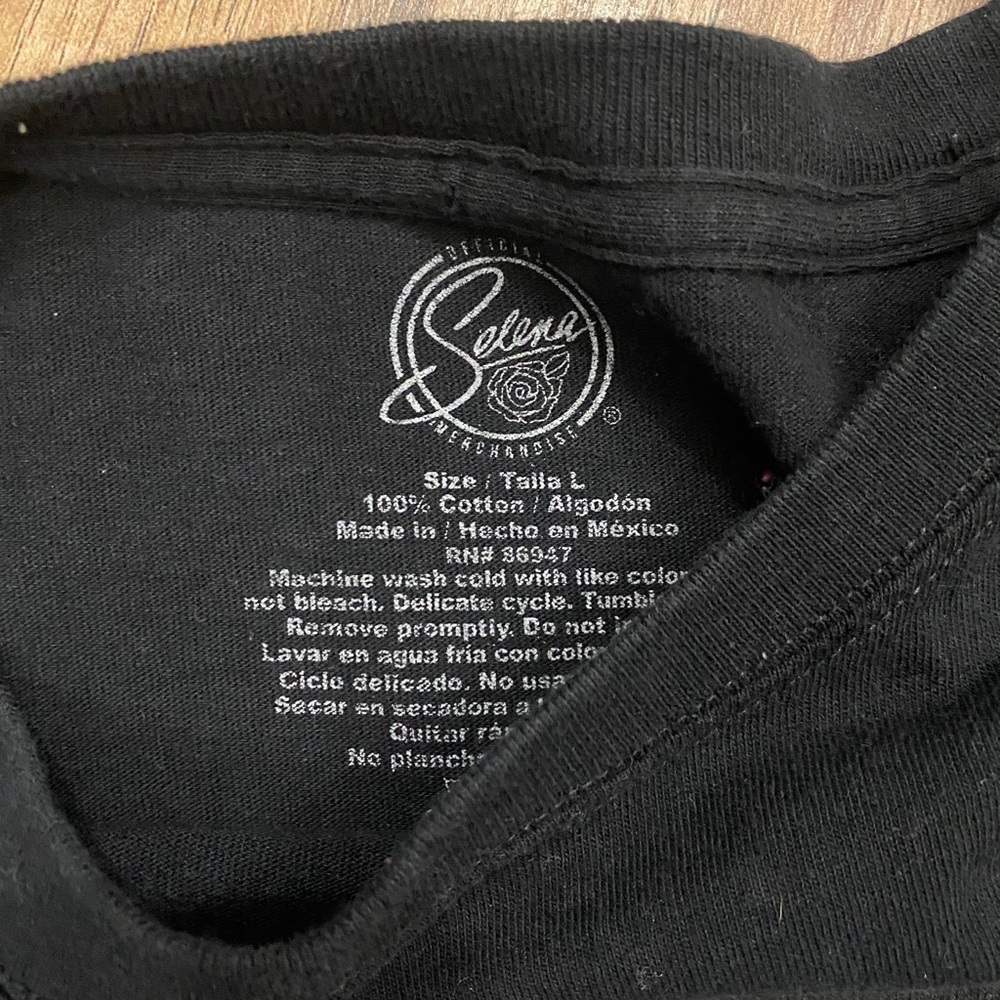 ✖️Crop Top Selena Black Long Sleeeve✖️ - Picture 3 of 3